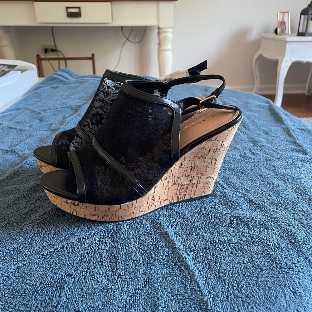 Lace Wedges